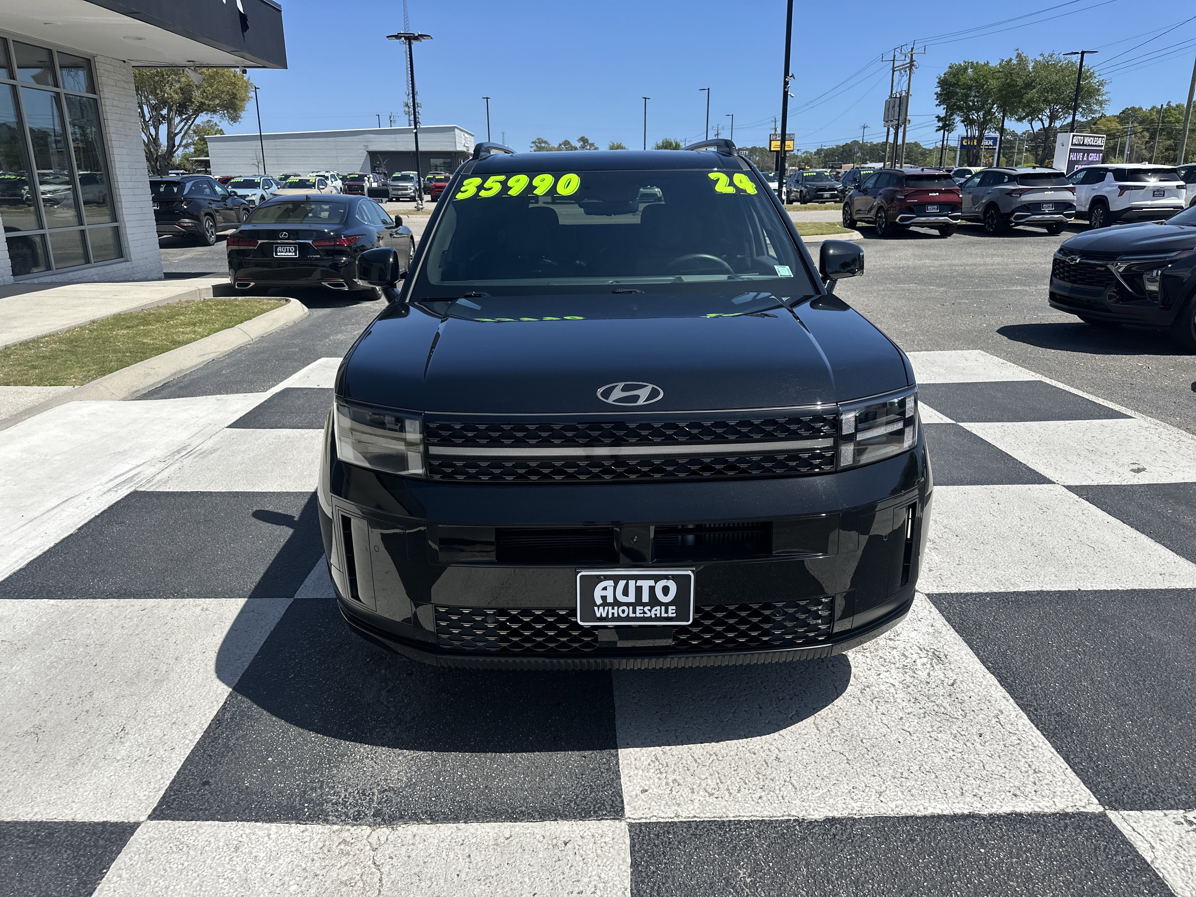 Used 2024 Hyundai Santa Fe Calligraphy image 2