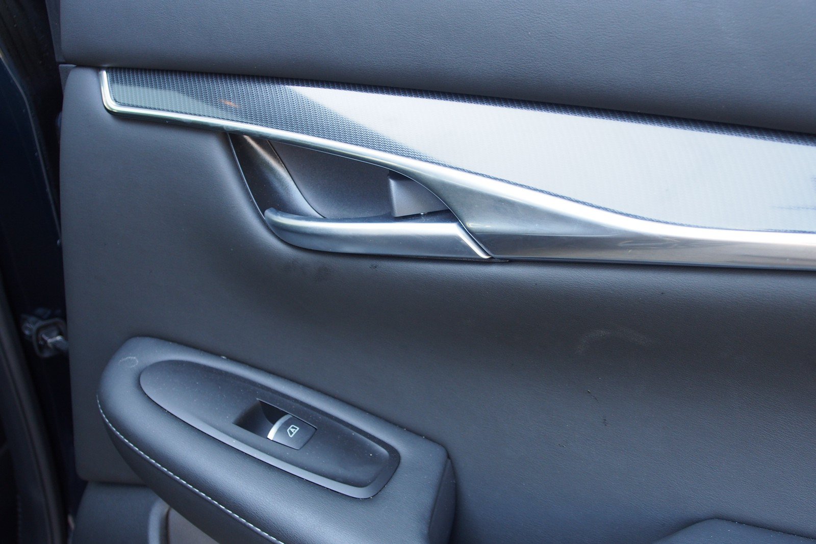 Used 2025 INFINITI QX50 Sport AWD/4WD image 15