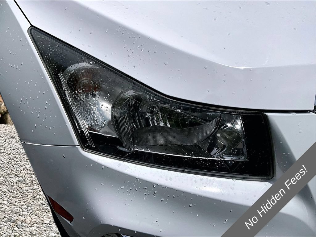 Used 2015 Chevrolet Cruze LT FWD image 24