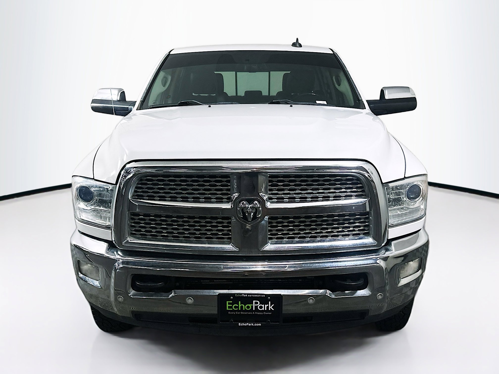 Used 2017 RAM 2500 Laramie AWD/4WD image 2