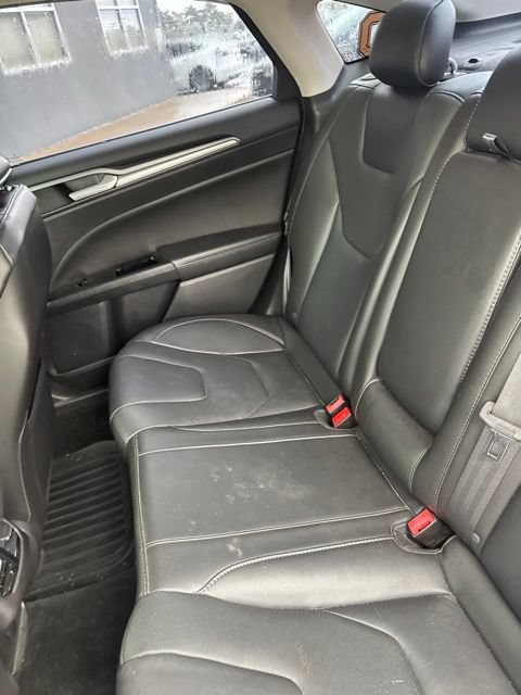 Used 2016 Ford Fusion Titanium FWD image 14