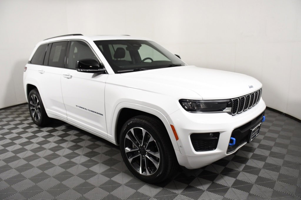 Used 2023 Jeep Grand Cherokee Overland image 8