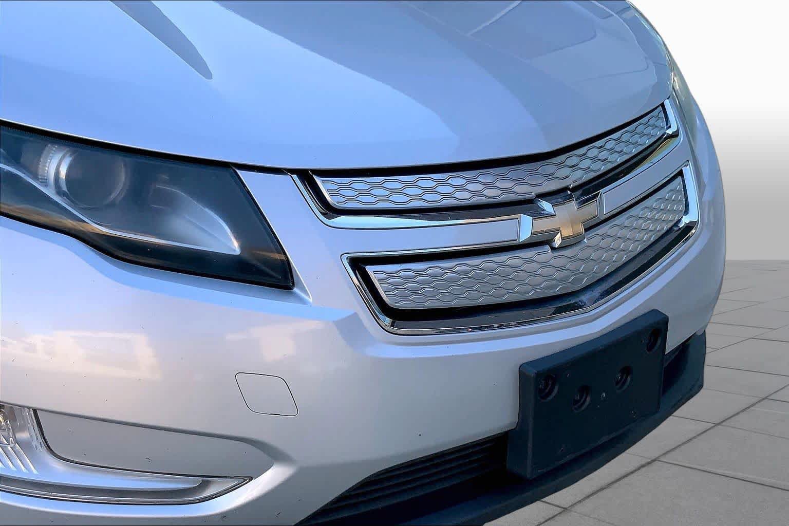 Used 2014 Chevrolet Volt FWD image 30