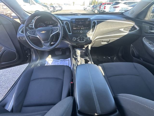Used 2024 Chevrolet Malibu LT image 19