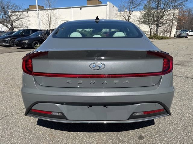 Certified 2023 Hyundai Sonata SE image 16