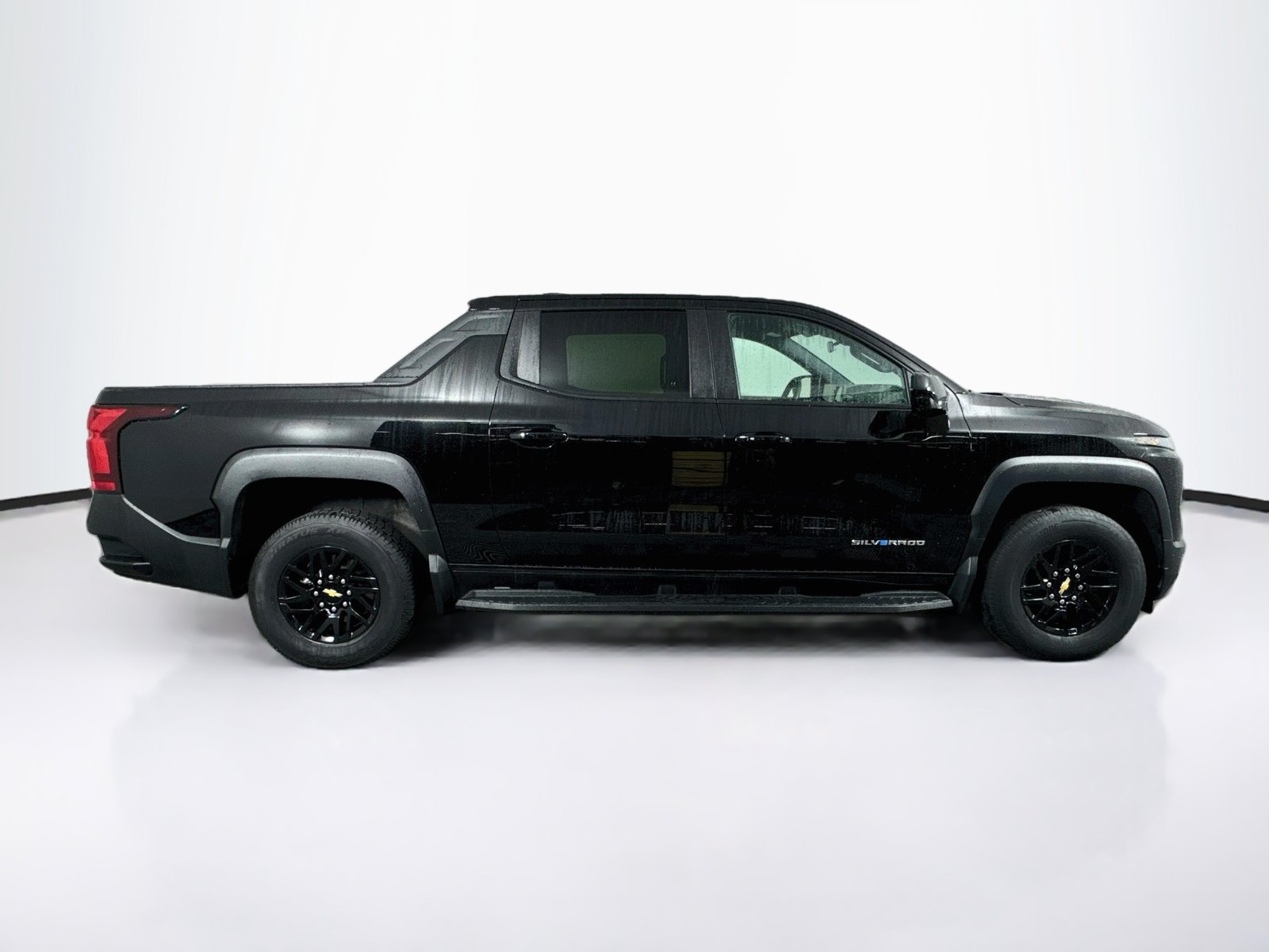 Used 2024 Chevrolet Silverado EV W/T AWD/4WD image 24