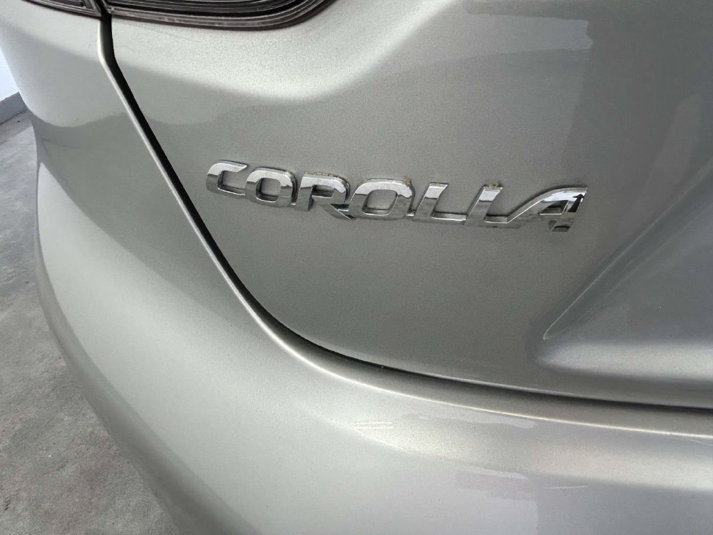 Certified 2025 Toyota Corolla LE FWD image 10