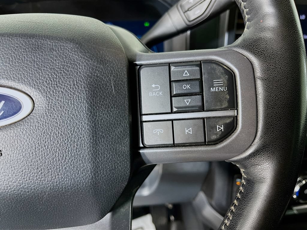 Used 2024 Ford F250 Lariat w/ Black Appearance Package AWD/4WD image 17