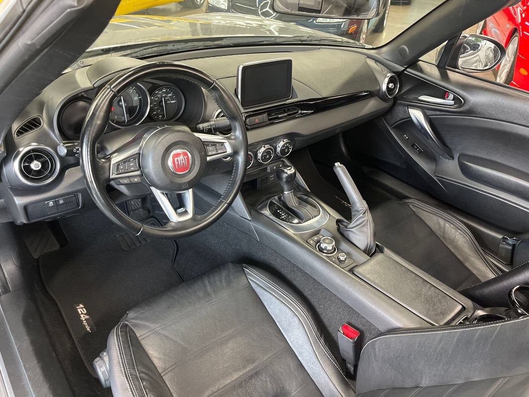 Used 2017 FIAT 124 Spider Lusso RWD image 38