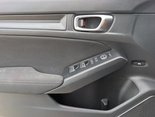 Used 2024 Honda Civic Sport image 17