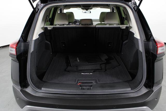 Certified 2023 Nissan Rogue SV image 18