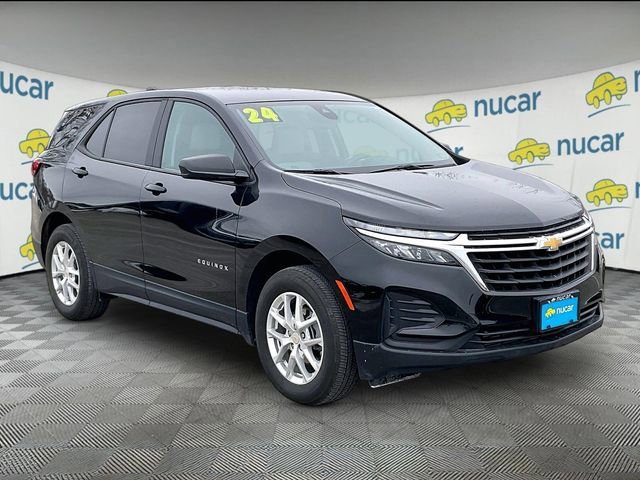 Used 2024 Chevrolet Equinox LS AWD/4WD image 1