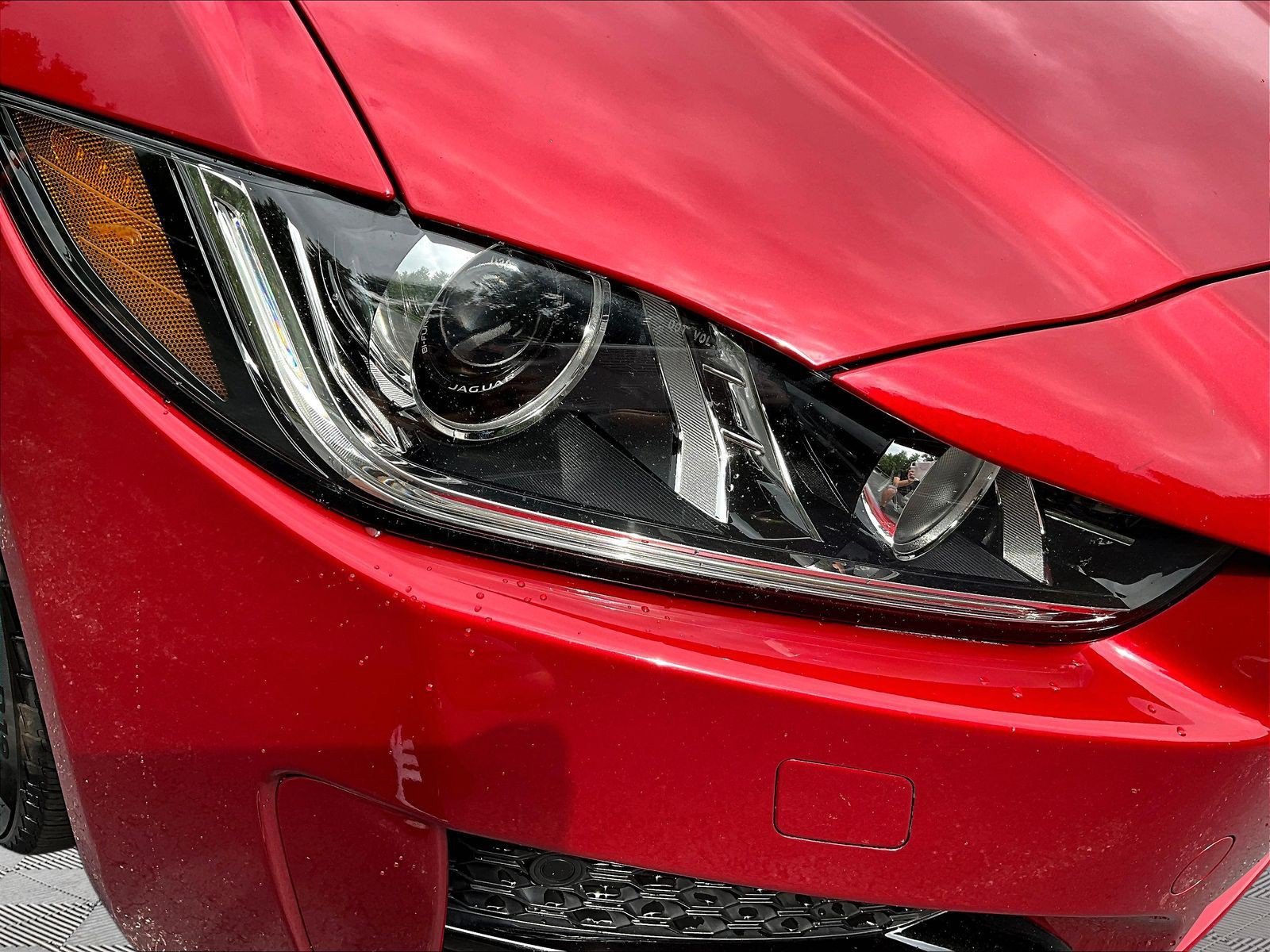 Used 2017 Jaguar XE R-Sport AWD/4WD image 32