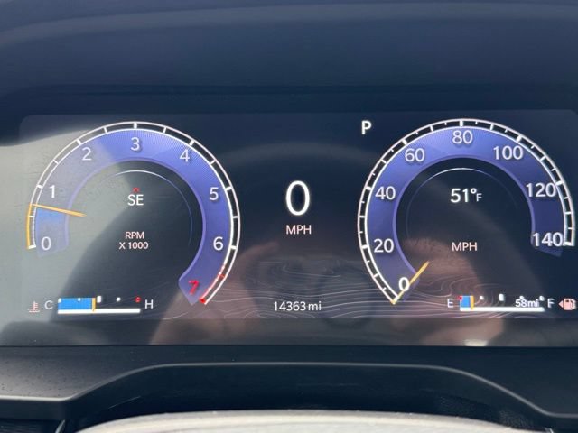 Used 2025 Jeep Grand Cherokee L Altitude AWD/4WD image 12
