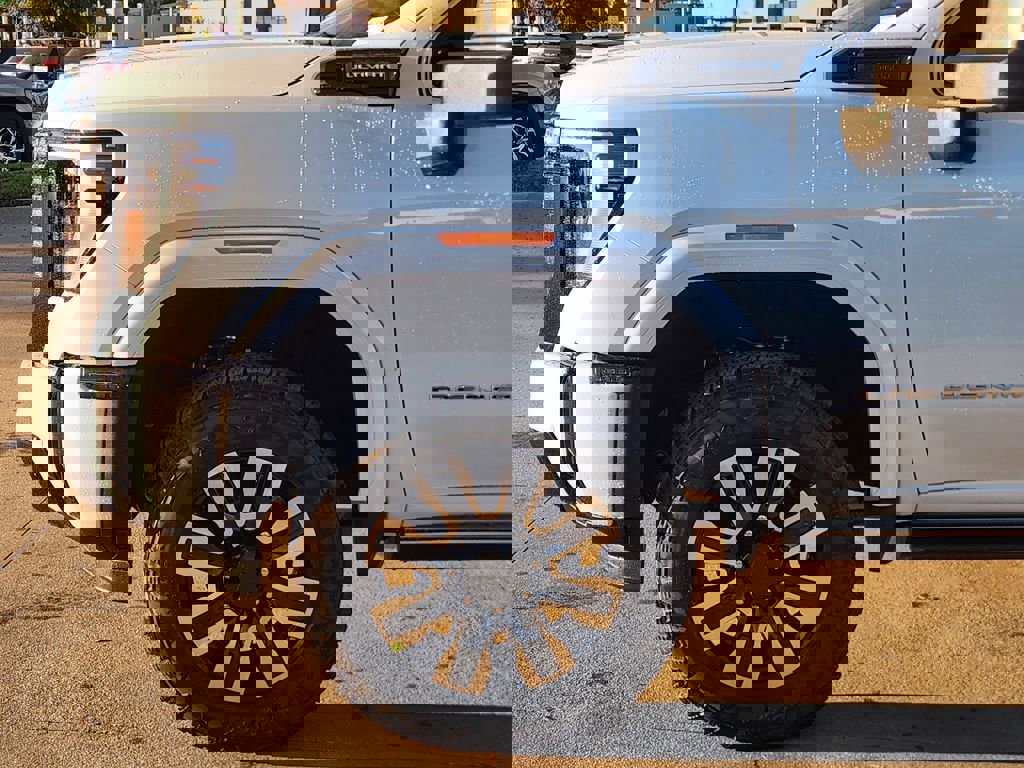 New 2026 GMC Sierra 2500 Denali Ultimate image 6