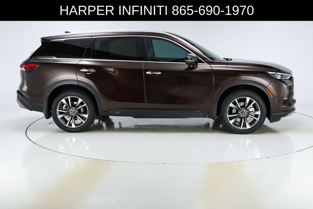 Used 2022 INFINITI QX60 Luxe w/ Cargo Package FWD image 11