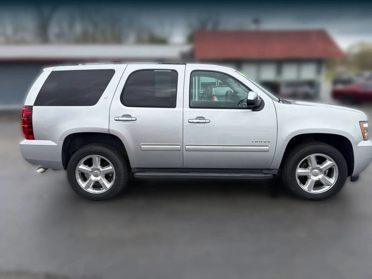 Used 2013 Chevrolet Tahoe LT w/ All-Star Edition AWD/4WD image 8