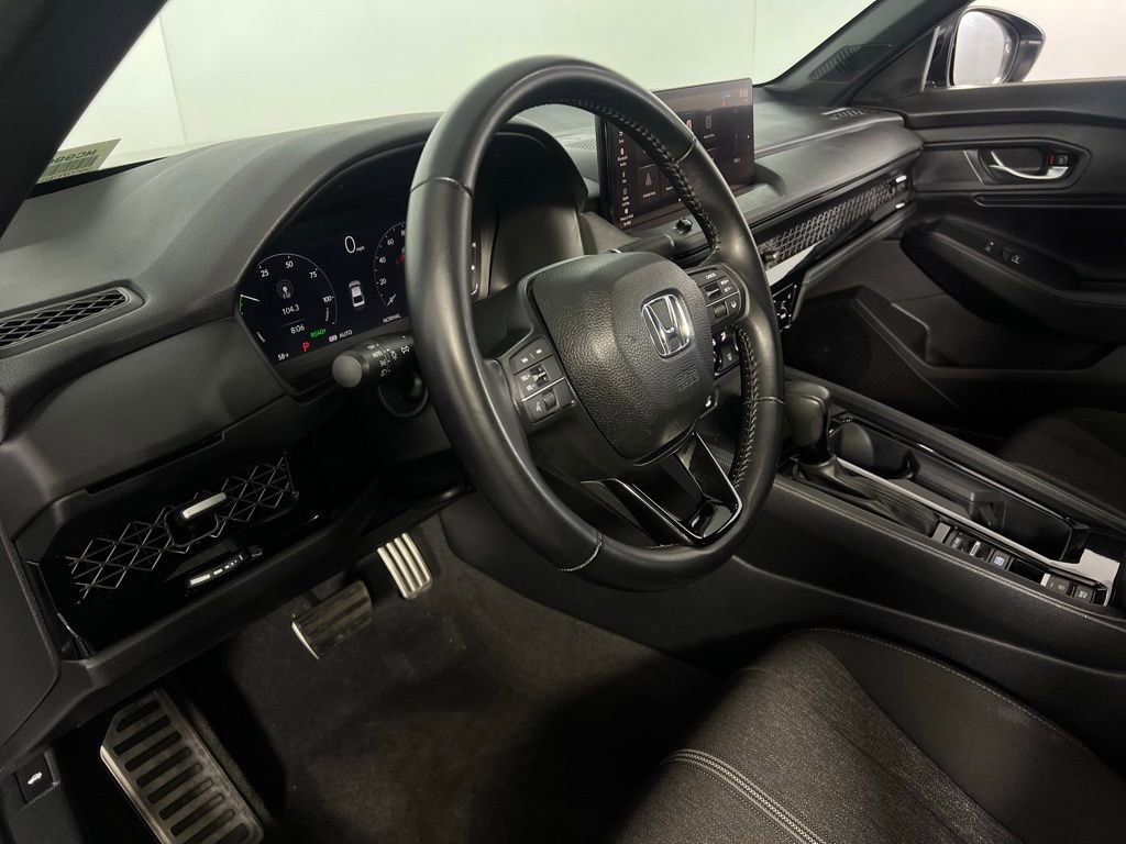 Used 2025 Honda Accord Sport image 21