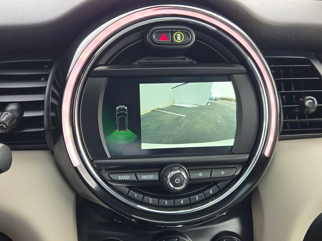 Used 2019 MINI Cooper S w/ Signature Upholstery Package image 26