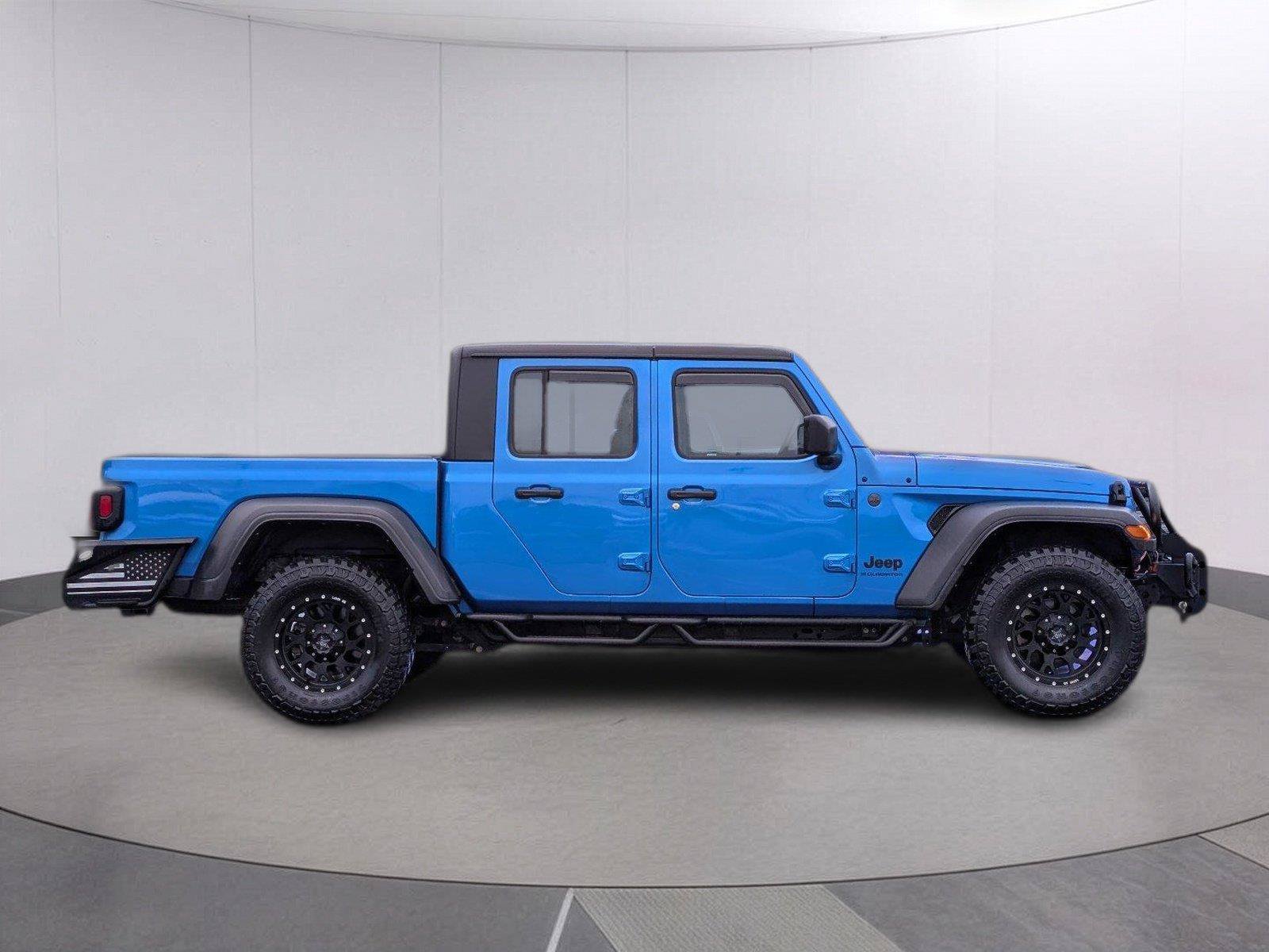 Used 2024 Jeep Gladiator Sport AWD/4WD image 7