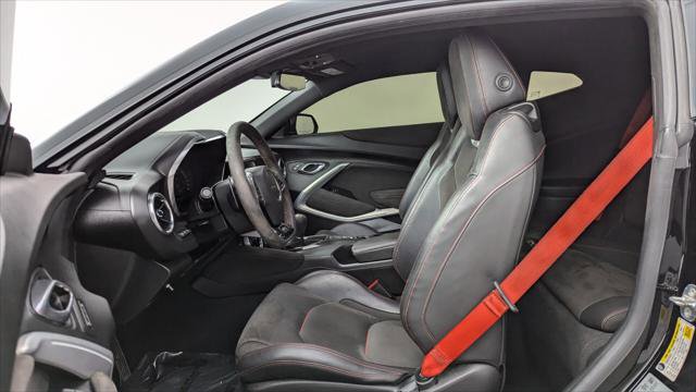 Used 2017 Chevrolet Camaro ZL1 image 13