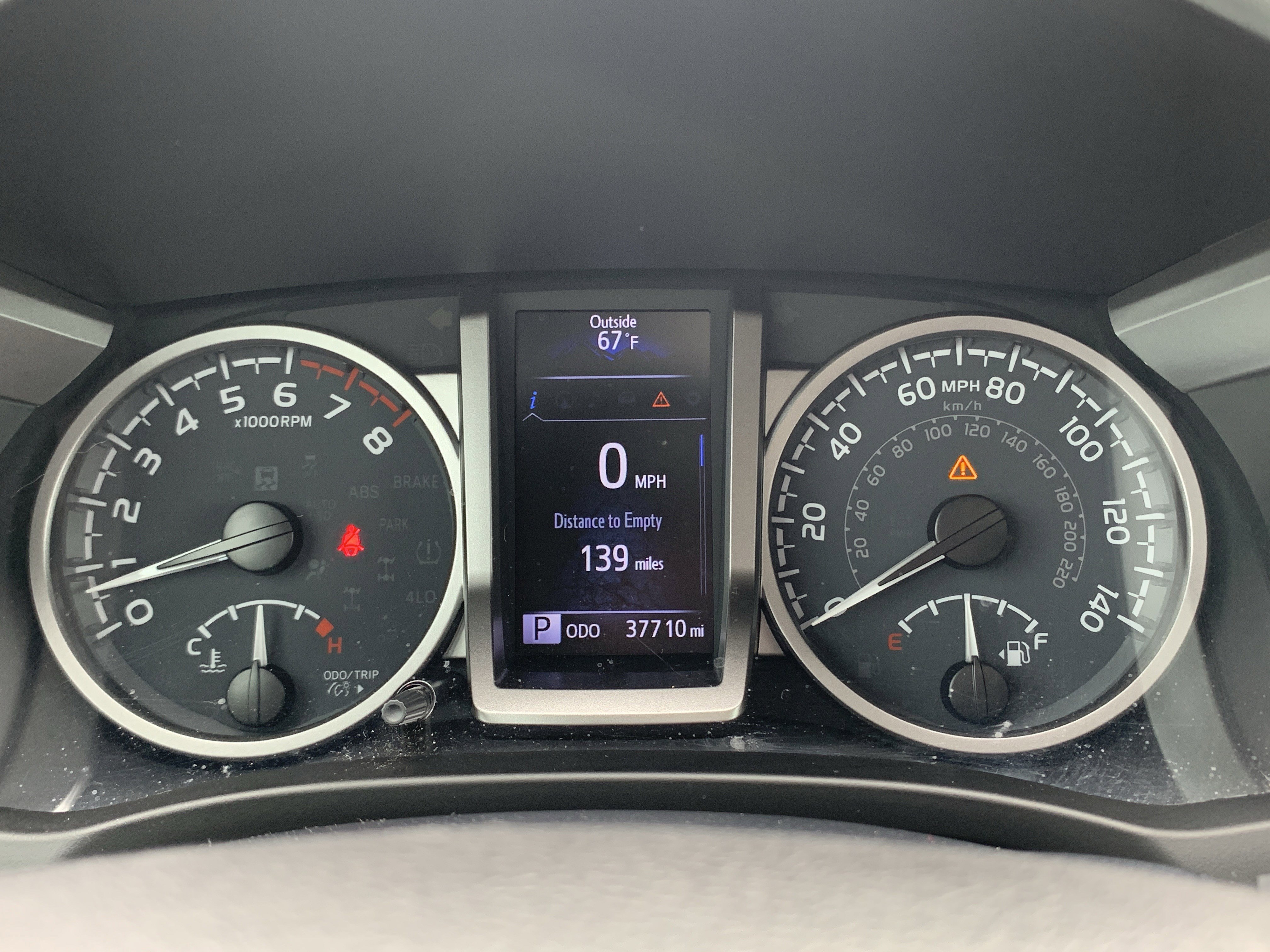 Used 2021 Toyota Tacoma Limited image 21