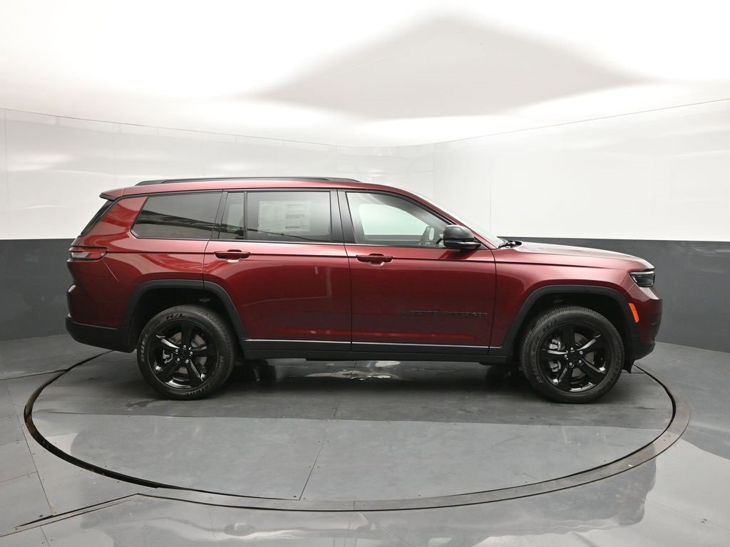 New 2025 Jeep Grand Cherokee L Altitude image 26