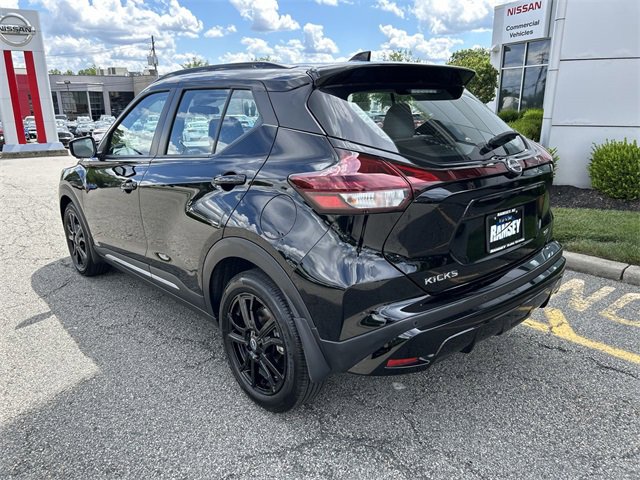 Used 2024 Nissan Kicks SR w/ SR Premium Package image 6