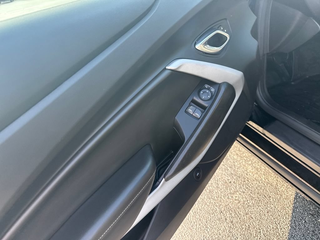 Used 2021 Chevrolet Camaro LT RWD image 13