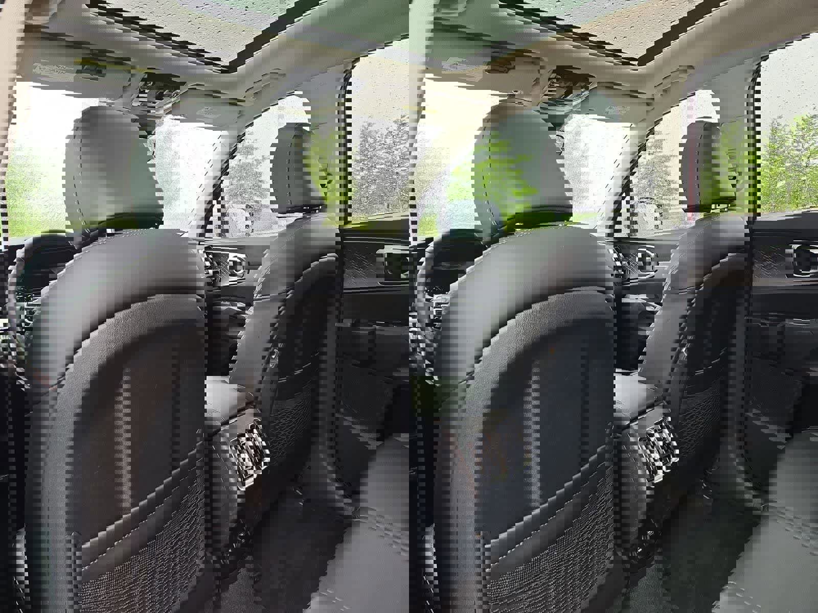 Certified 2023 Kia Sorento S w/ Panoramic Sunroof Package image 16