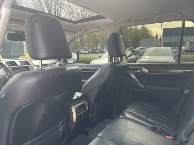 Used 2017 Lexus GX 460 image 15