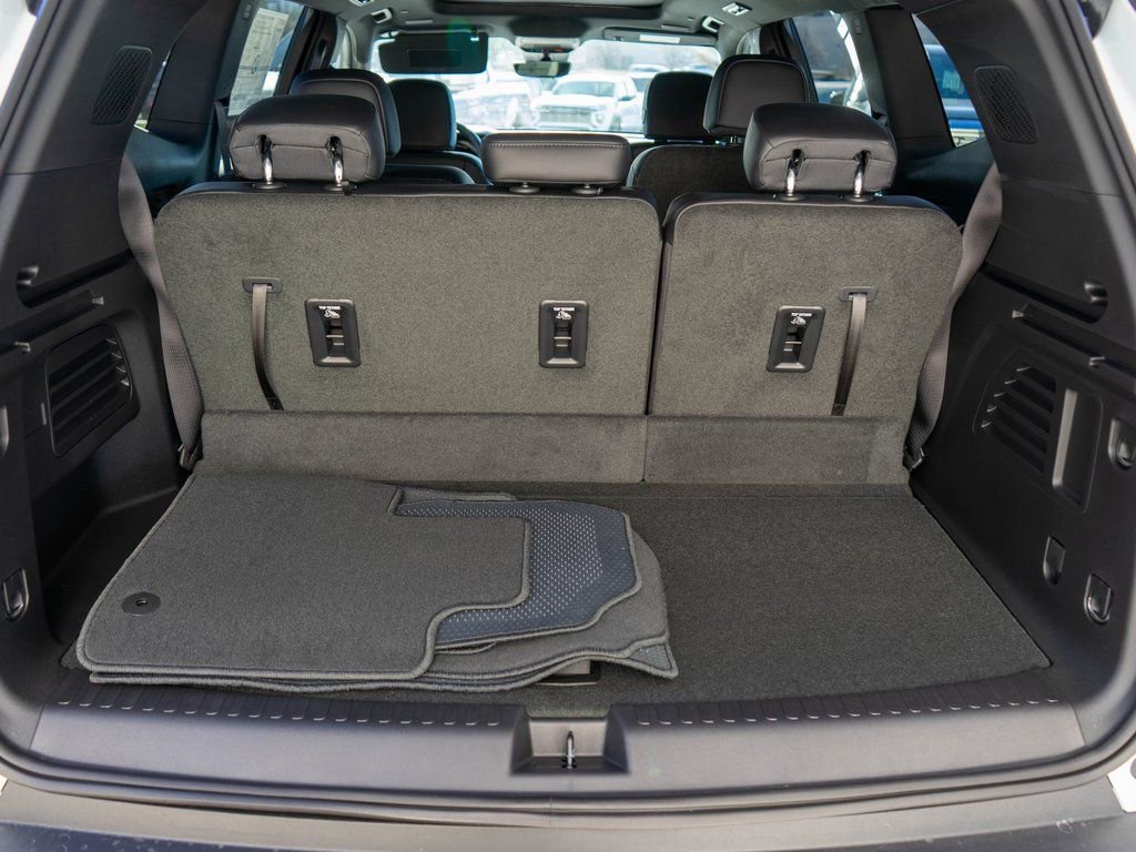 New 2026 GMC Acadia Elevation w/ Black Edition image 33