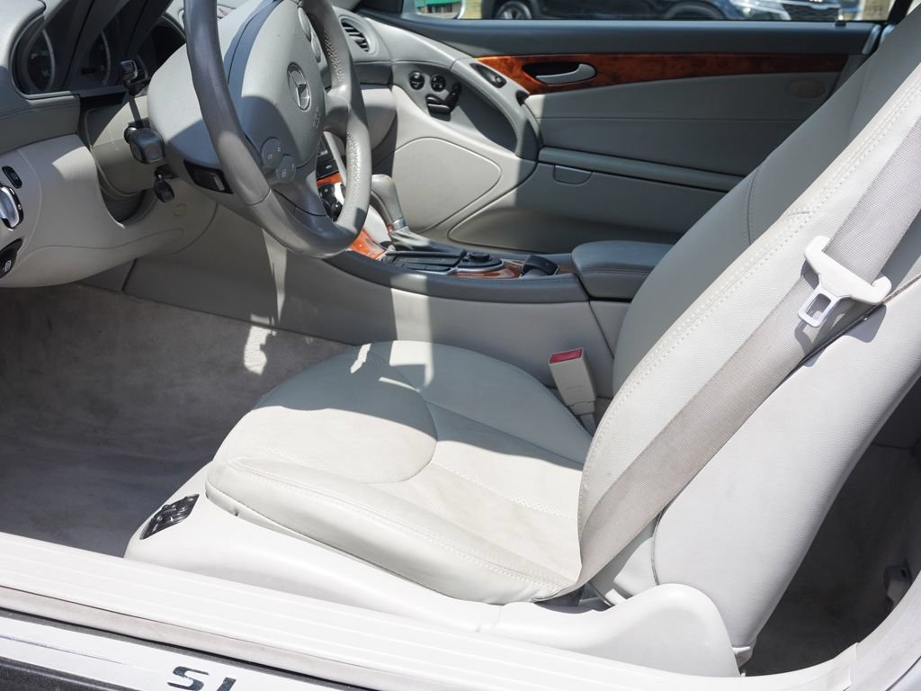 Used 2005 Mercedes-Benz SL 500 image 21