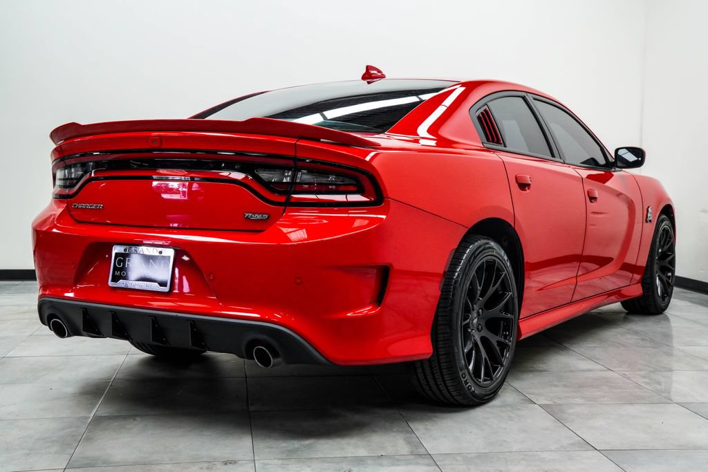 Used 2020 Dodge Charger GT RWD image 12
