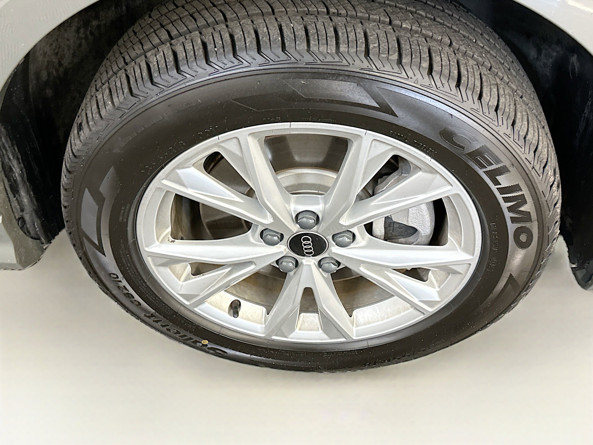 Used 2025 Audi Q3 2.0T Premium AWD/4WD image 11