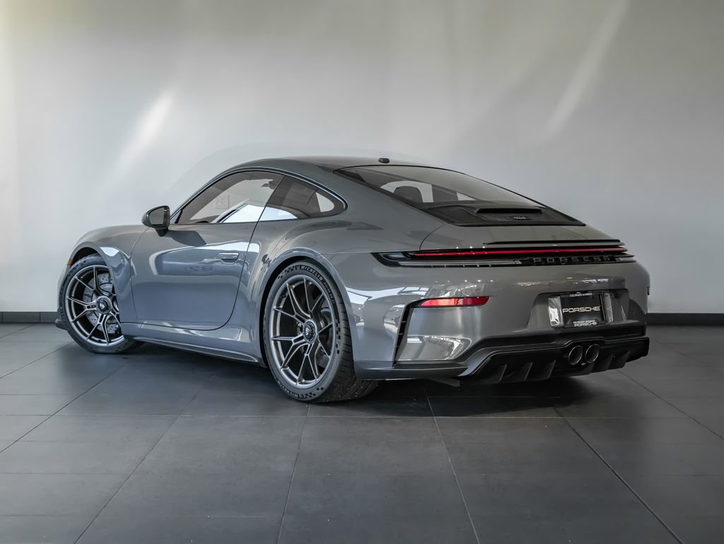 Used 2026 Porsche 911 GT3 image 3