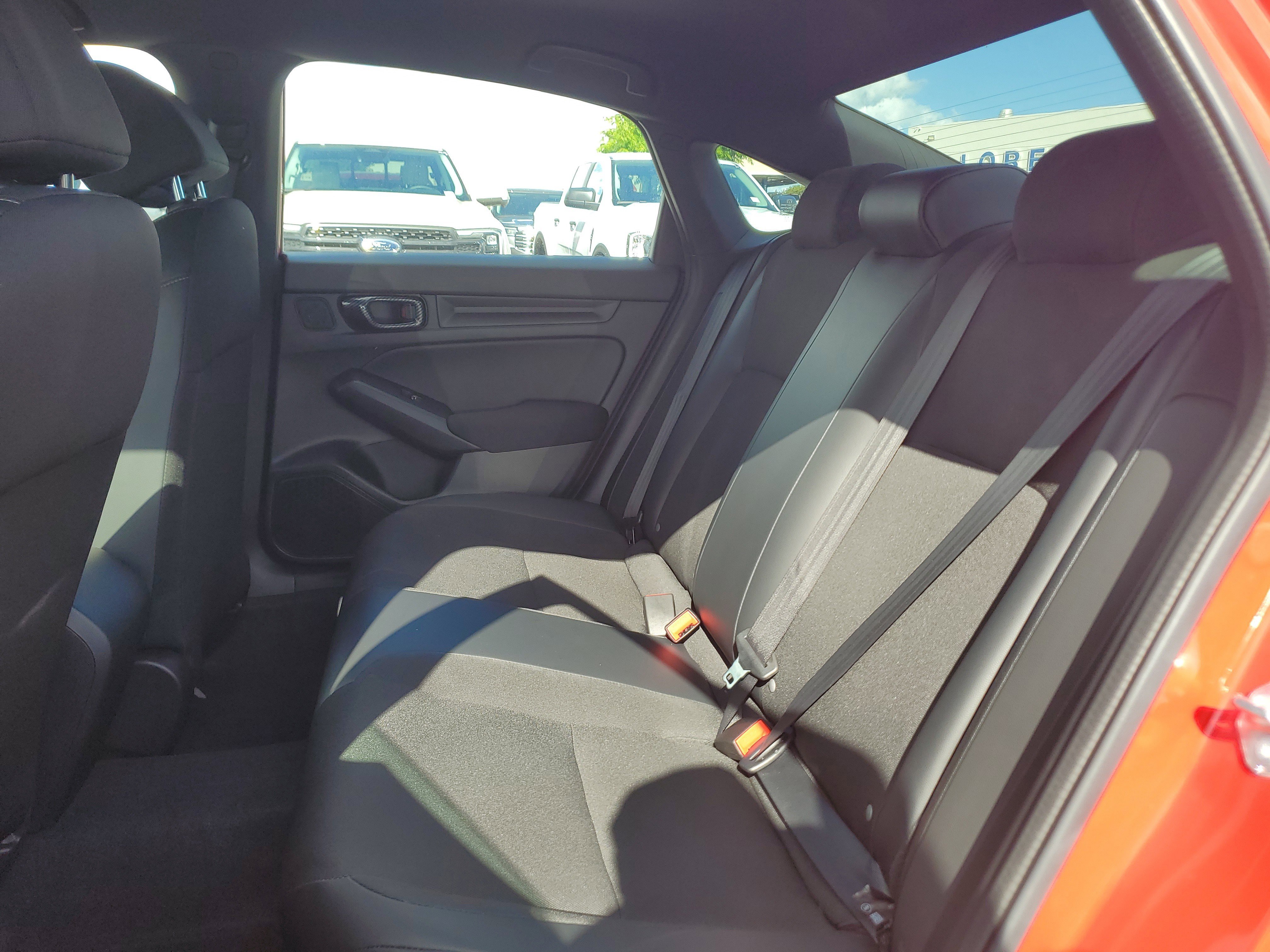 Used 2023 Honda Civic Sport image 11