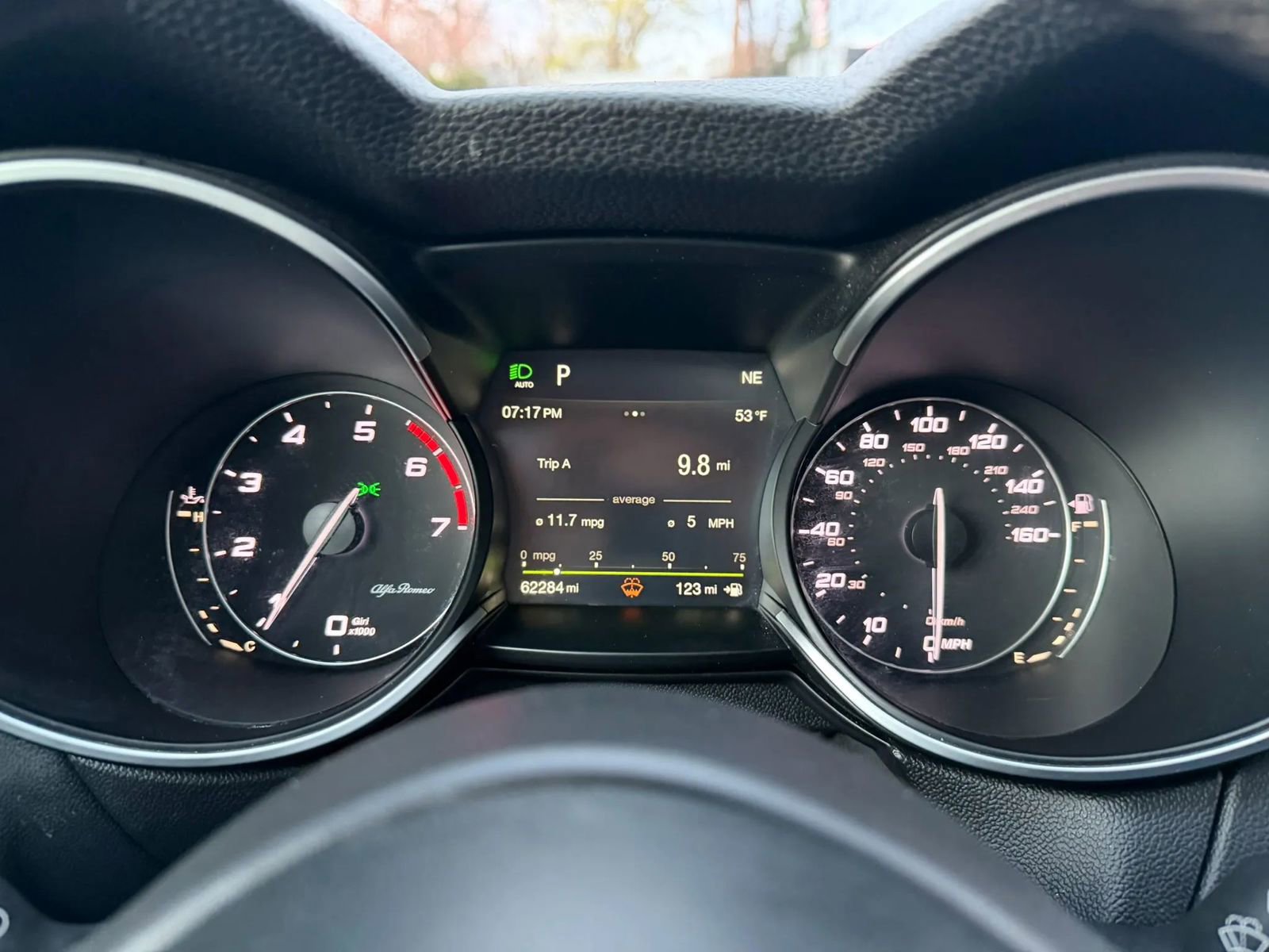 Used 2018 Alfa Romeo Stelvio Ti image 39