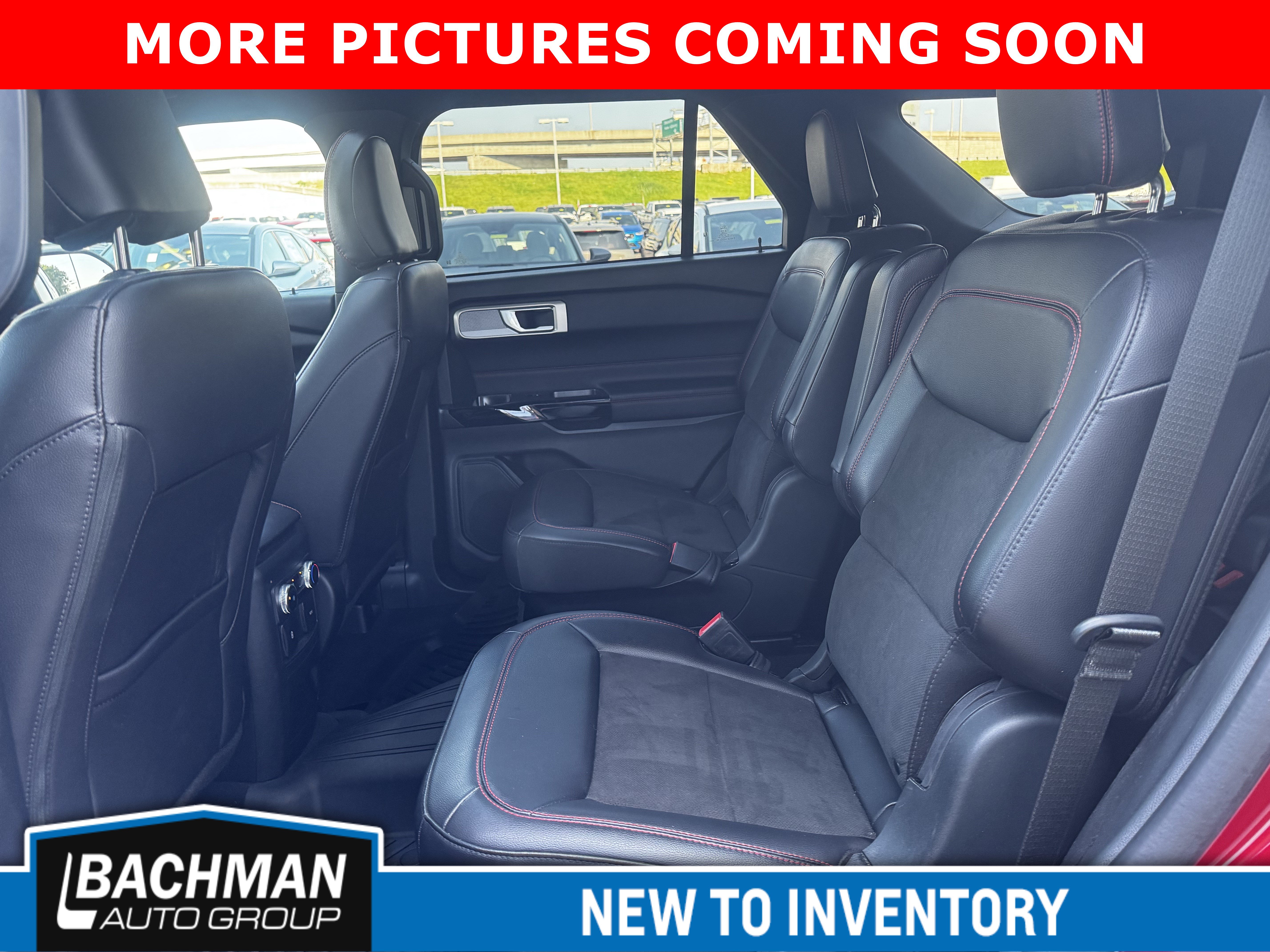 Used 2023 Ford Explorer ST-Line w/ Class IV Trailer Tow Package AWD/4WD image 11