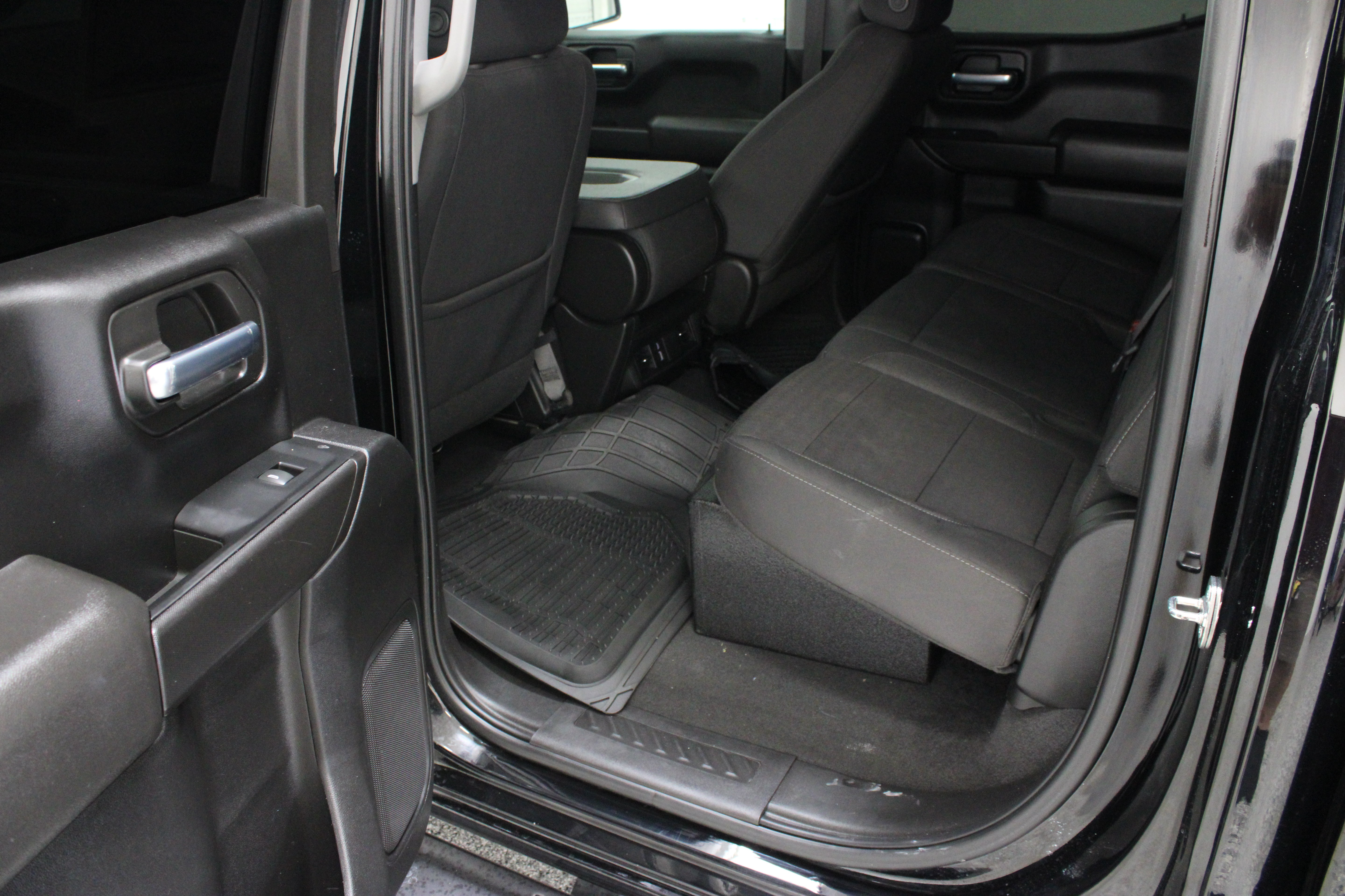 Used 2024 Chevrolet Silverado 1500 Custom RWD image 27