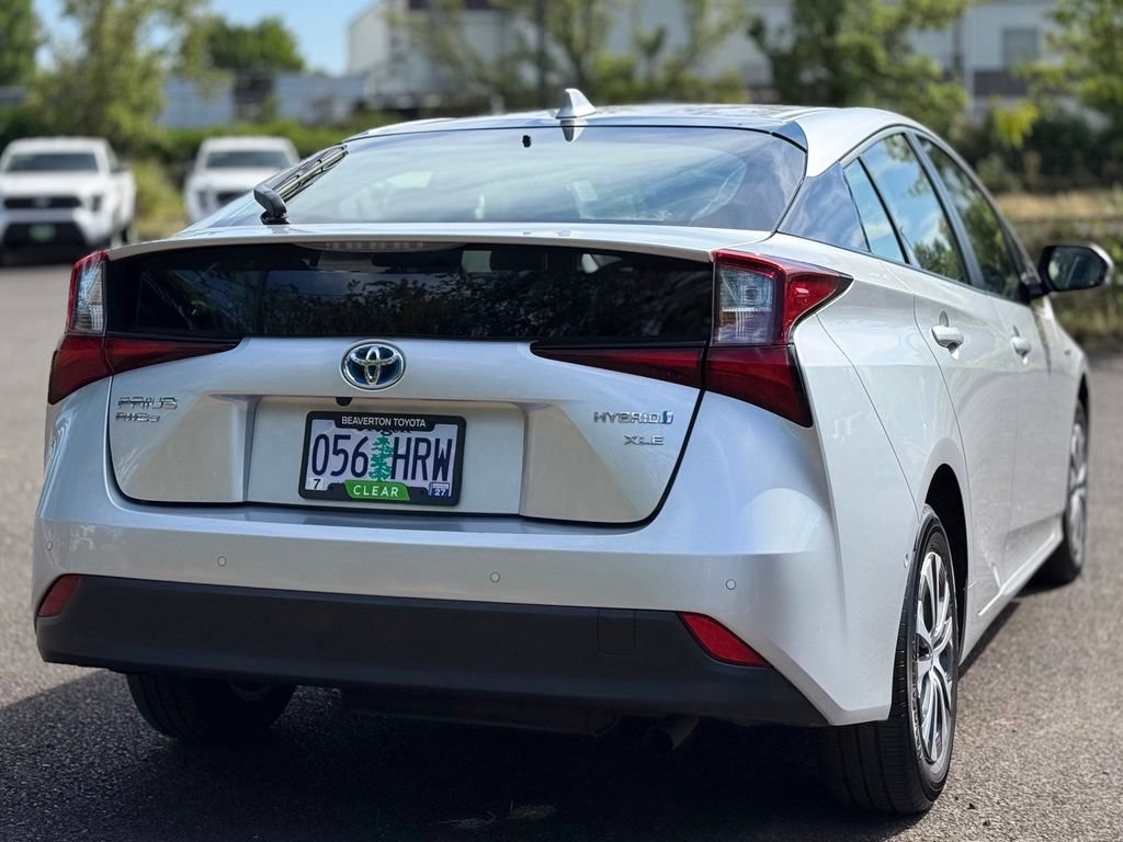 Used 2020 Toyota Prius XLE w/ Advanced Technology Package AWD/4WD image 5