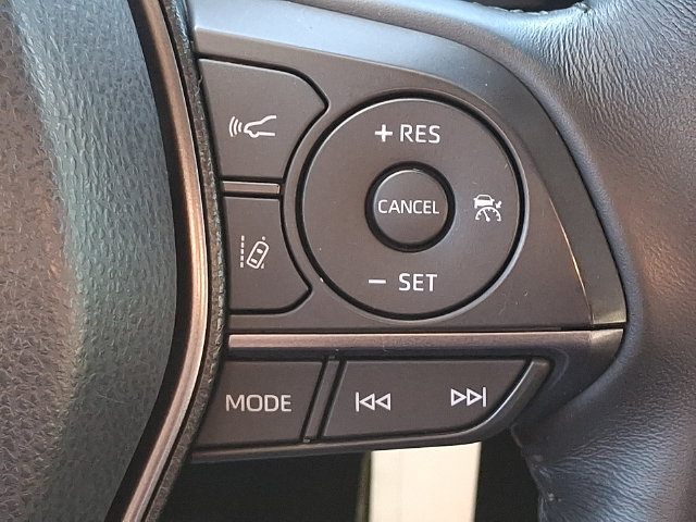 Used 2023 Toyota Camry SE FWD image 22