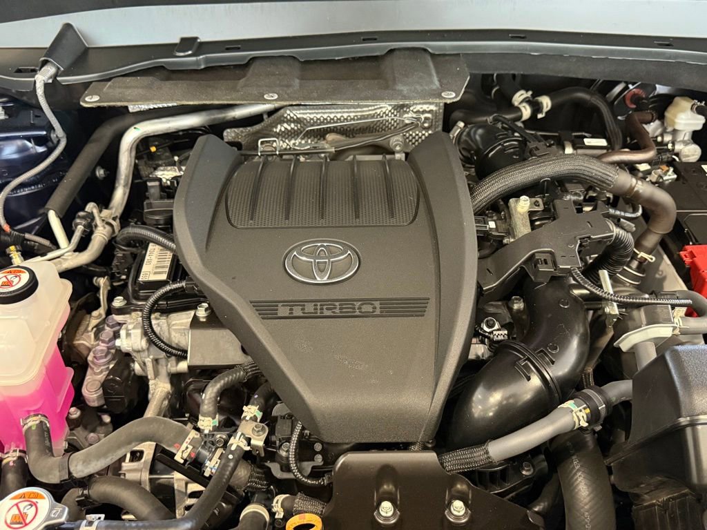 Used 2025 Toyota Grand Highlander FWD image 34