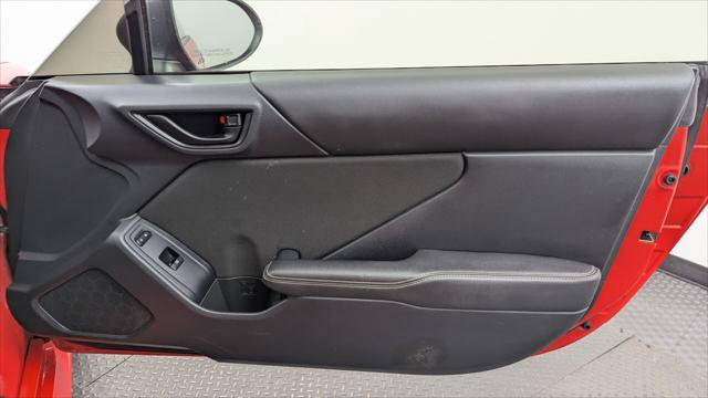 Used 2024 Toyota GR86 RWD image 17
