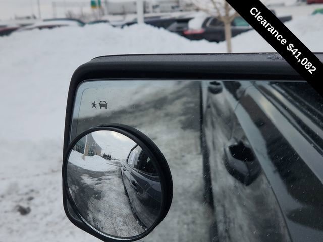 Used 2022 GMC Sierra 1500 AT4 w/ Technology Package image 37