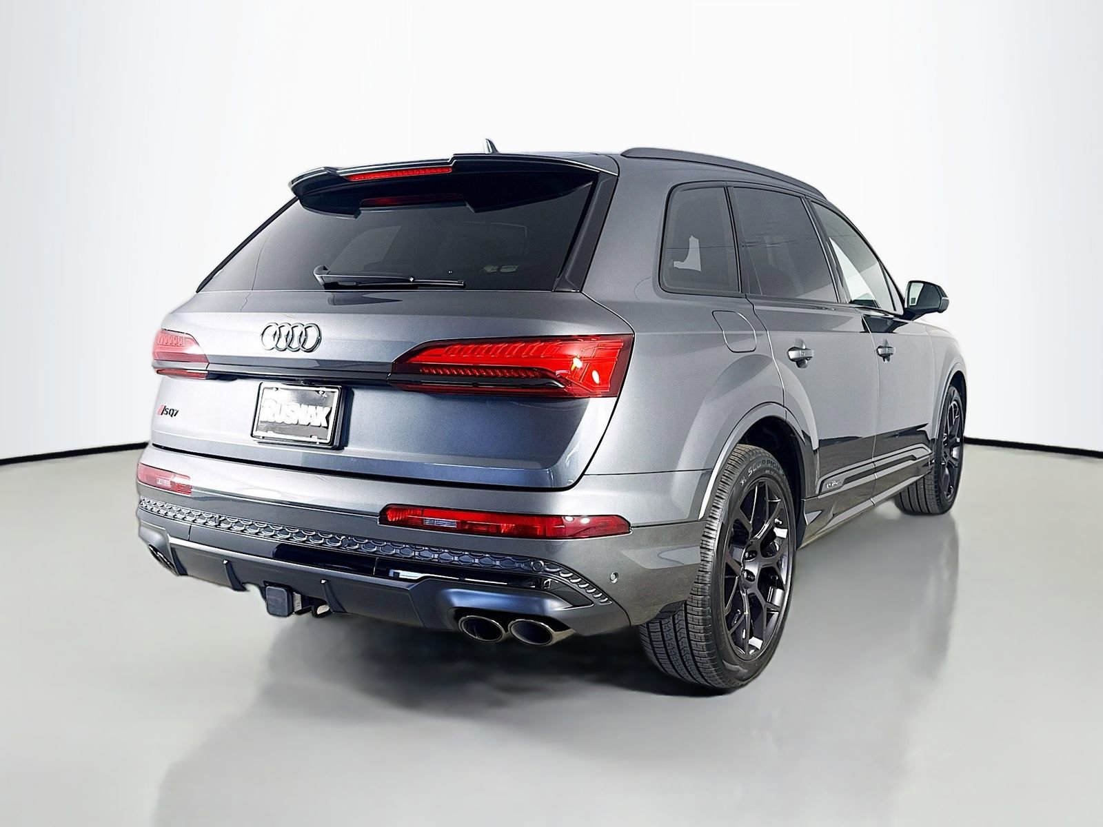 New 2026 Audi SQ7 Premium Plus AWD/4WD image 7