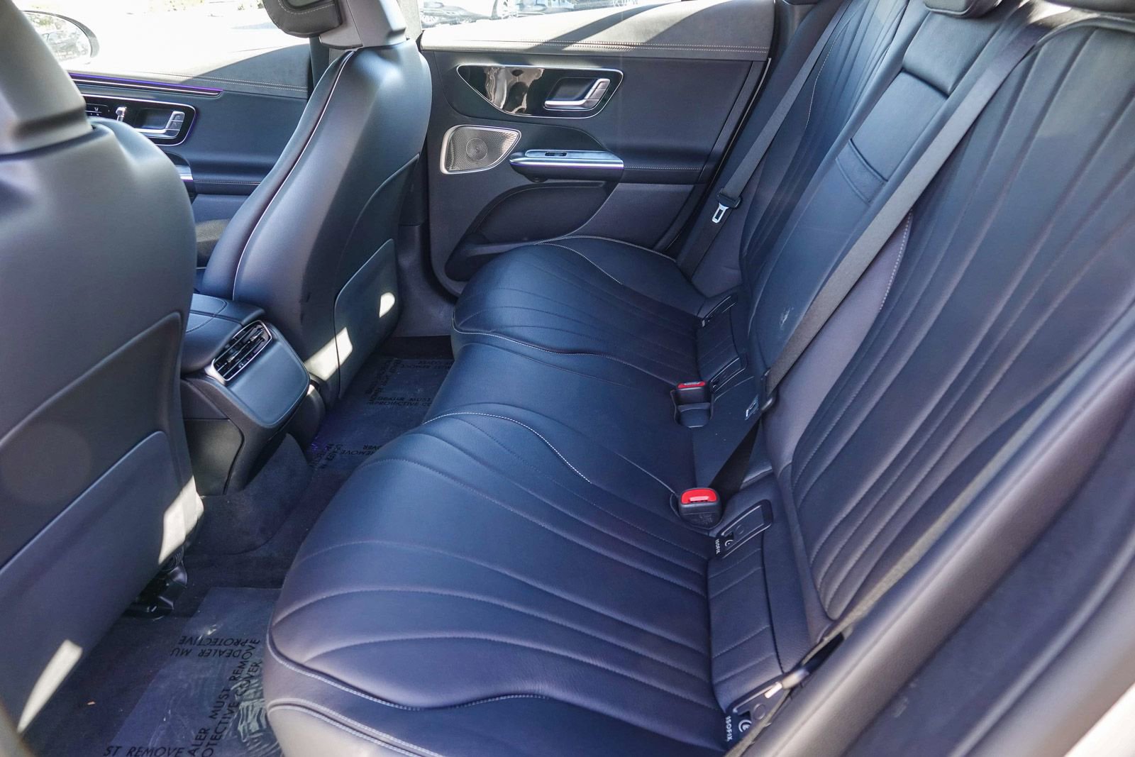 New 2024 Mercedes-Benz EQE 500 4MATIC Sedan image 16