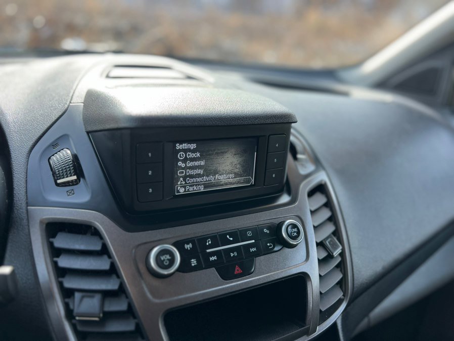 Used 2021 Ford Transit Connect XL image 26