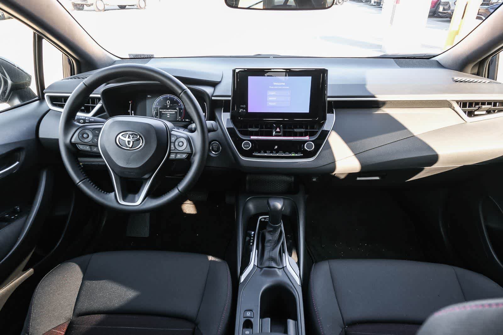 Certified 2026 Toyota Corolla SE w/ Carpet Mat Package (TMS) FWD image 13