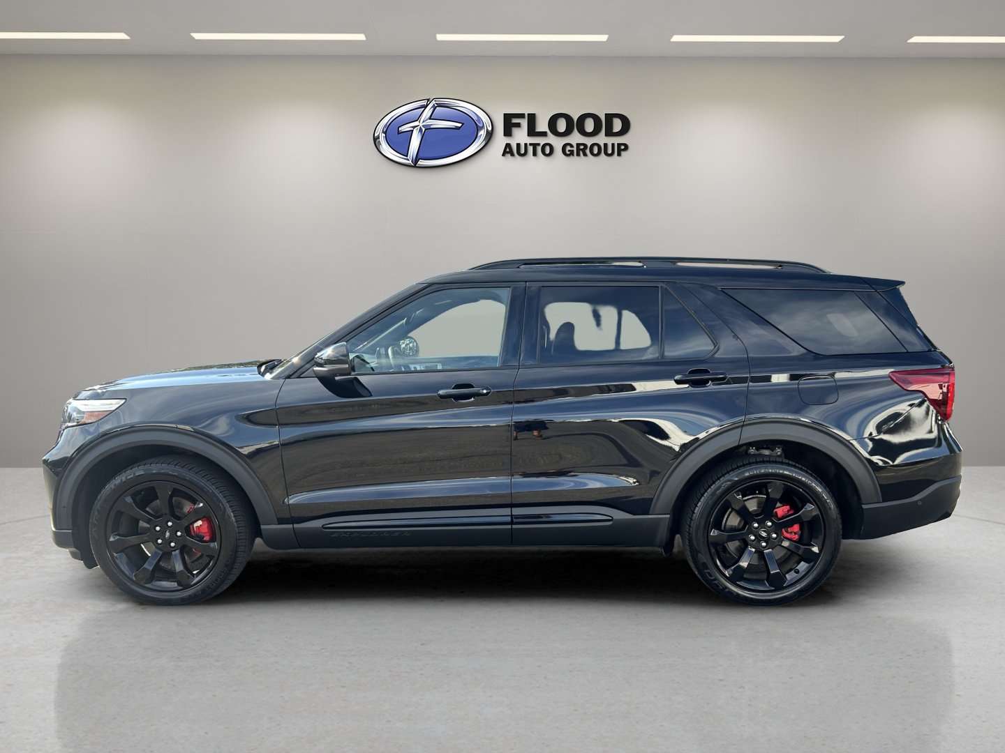 Used 2020 Ford Explorer ST w/ ST Street Pack AWD/4WD image 5